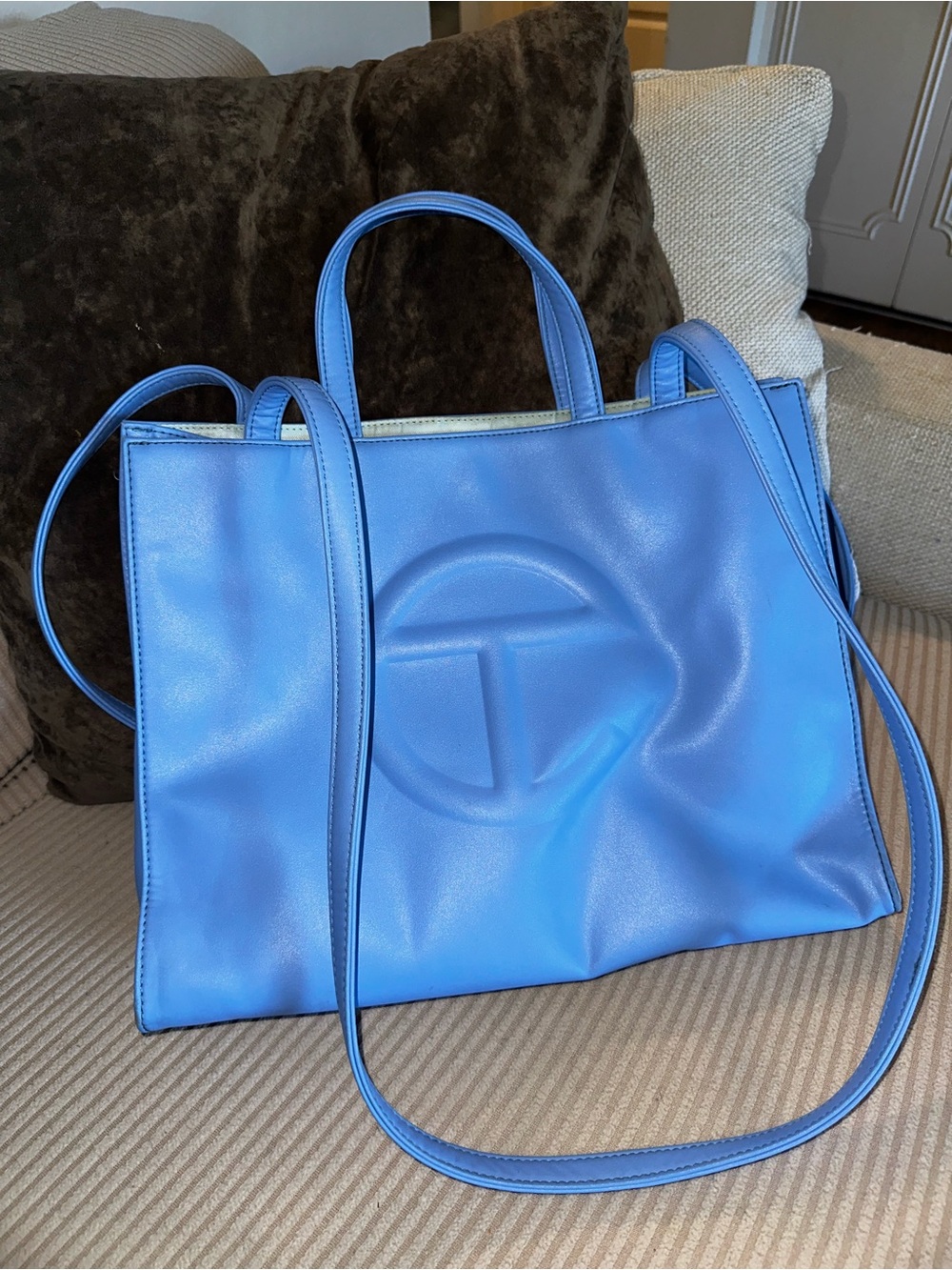 Telfar medium shopping bag in Blue